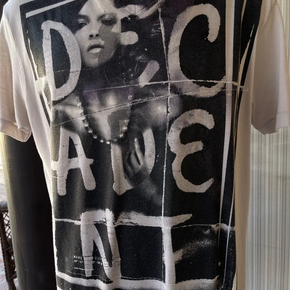 Marc Ecko V s. M